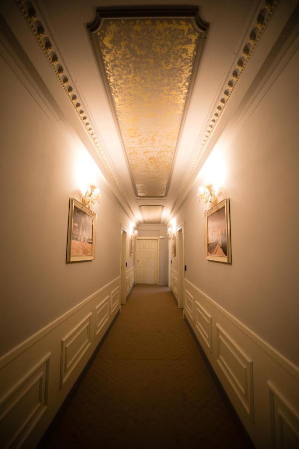 Hotel Lotus Tiran Dış mekan fotoğraf